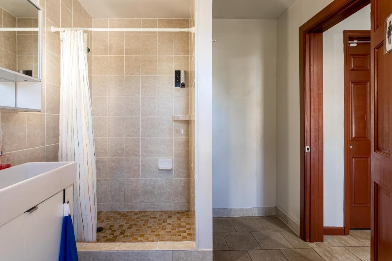 1 Bus Stop To Nyc-hot Tub-ewr Airport-free Parking *