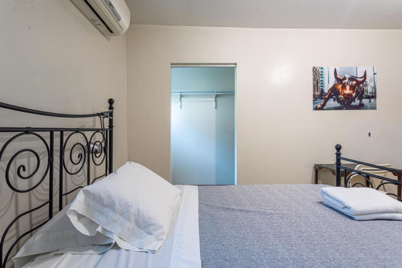 1 Bus Stop To Nyc-hot Tub-ewr Airport-free Parking Holiday home *