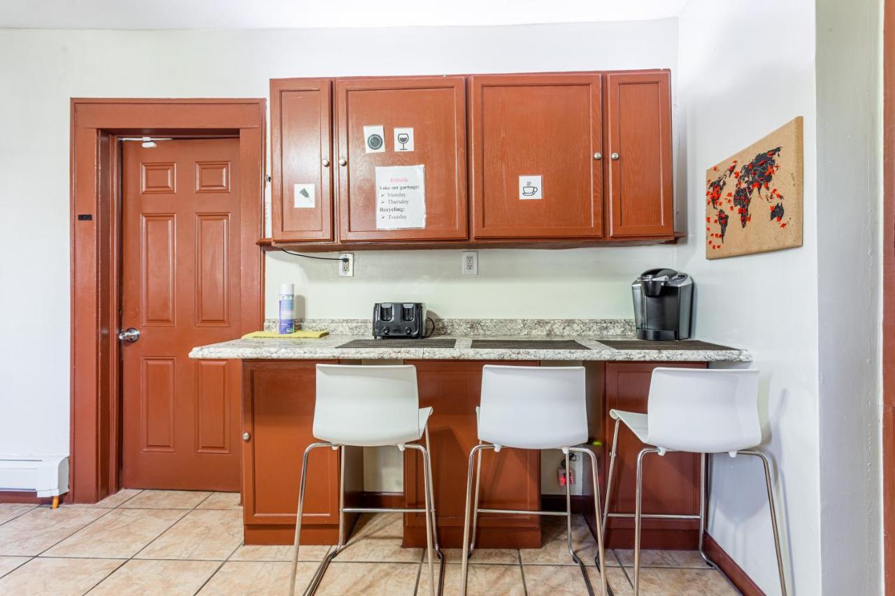 1 Bus Stop To Nyc-hot Tub-ewr Airport-free Parking Hillside