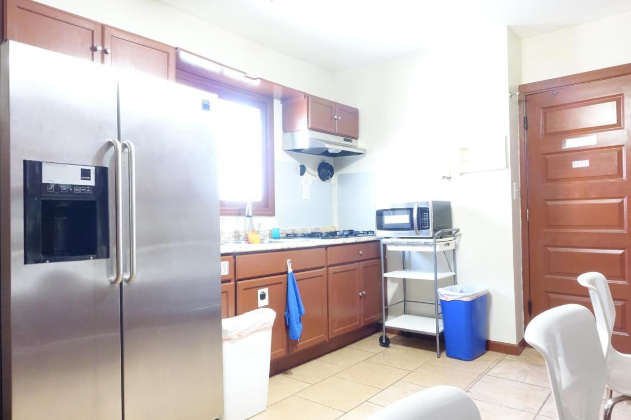 1 Bus Stop To Nyc-hot Tub-ewr Airport-free Parking